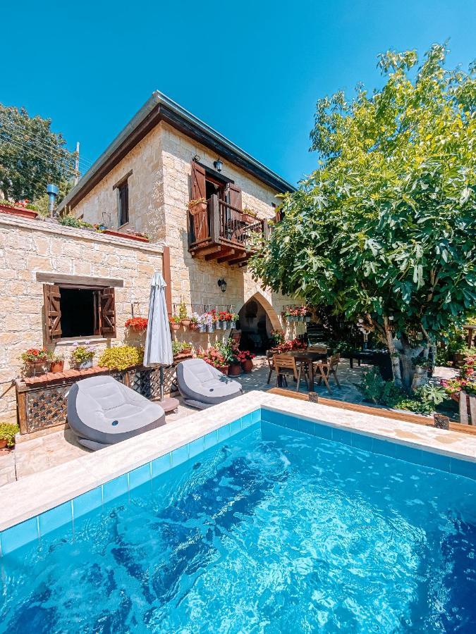 Magdalous House Guest House Arsos Exterior photo