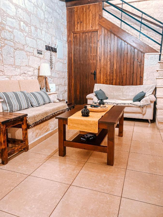 Magdalous House Guest House Arsos Exterior photo