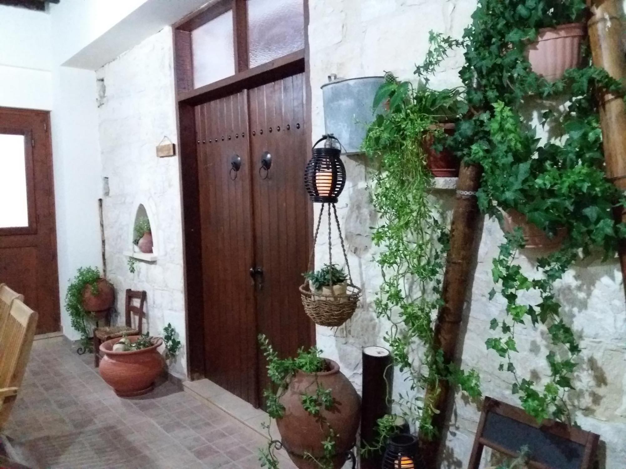 Magdalous House Guest House Arsos Exterior photo